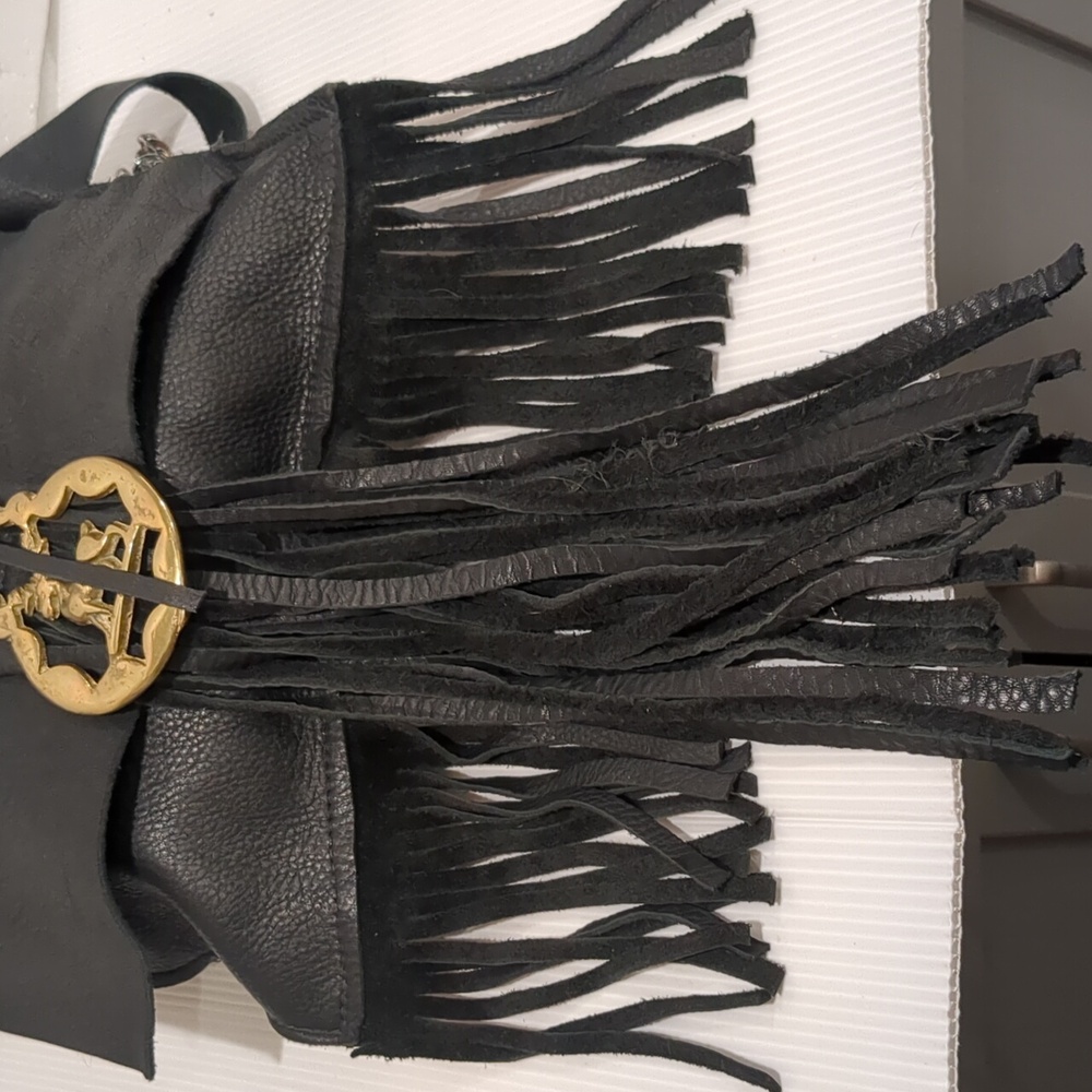 Solid Brass Medallion Crossbody Fringe Crossbody Bag - Picture 3 of 8